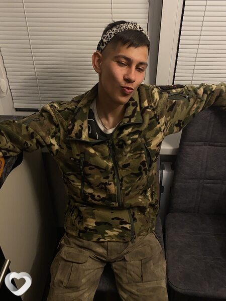 Эдуард, 22, Петропавловске-Камчатском — анкета №2836593