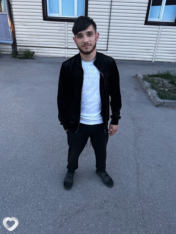 Марк, 22, Энгельсе — анкета №2837366