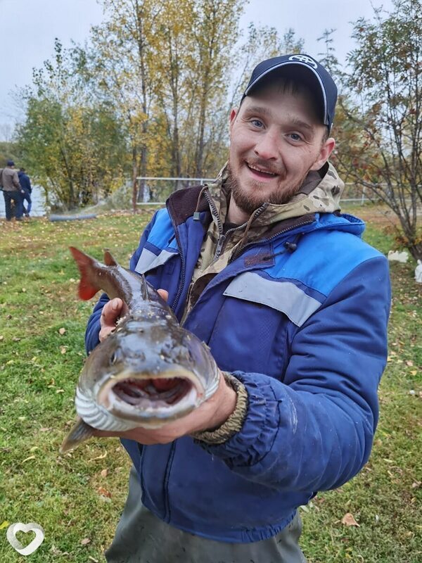 Алексей, 38, Курчатове — анкета №2837705