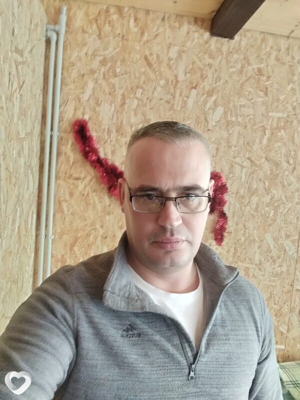 Viktor, 42, Троицке — анкета №2838055