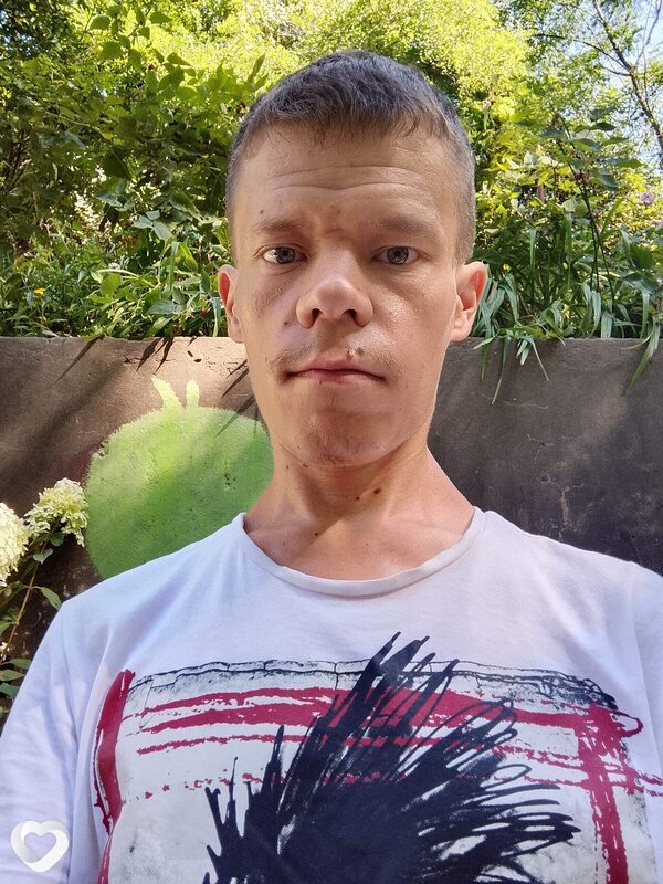 Сергей, 31, Находке — анкета №2838476