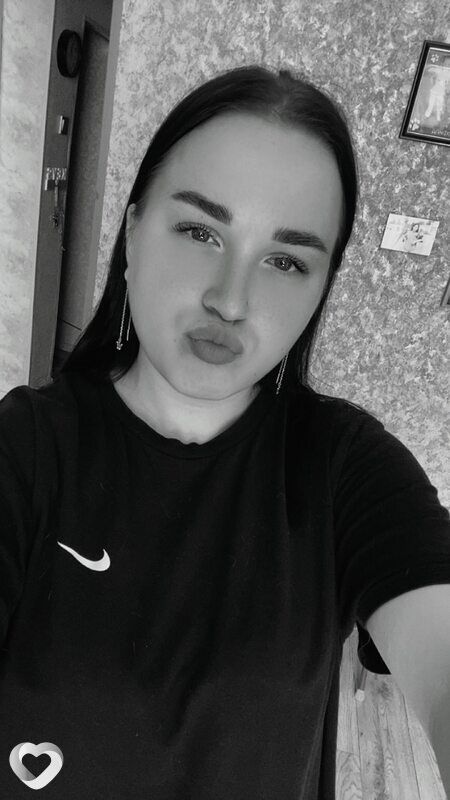 Карина, 21, Москве — анкета №2838492
