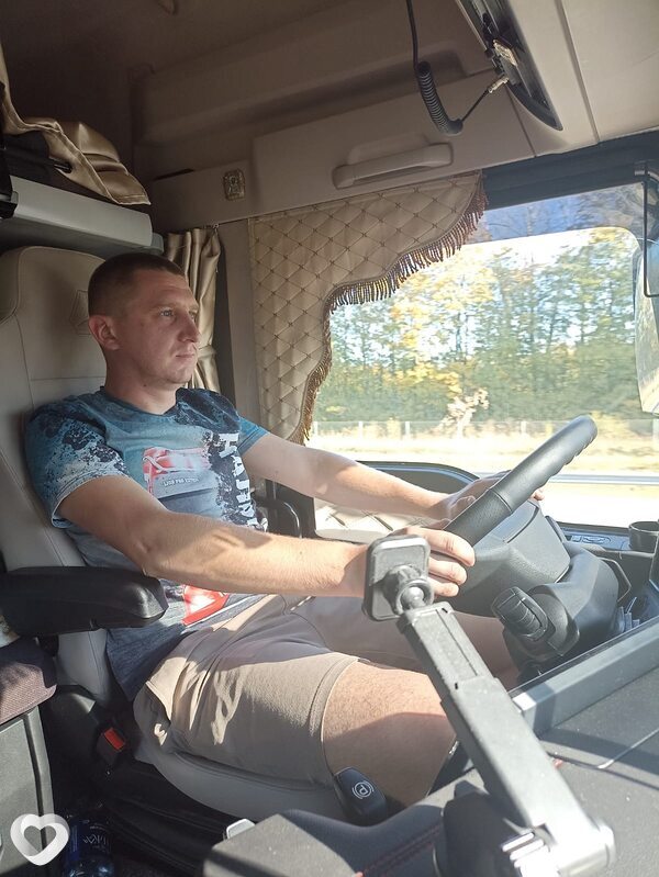 Вадим, 29, Ростове-на-Дону — анкета №2839311