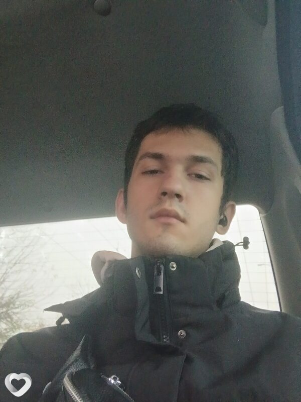 Сергей, 21, Саратове — анкета №2839615