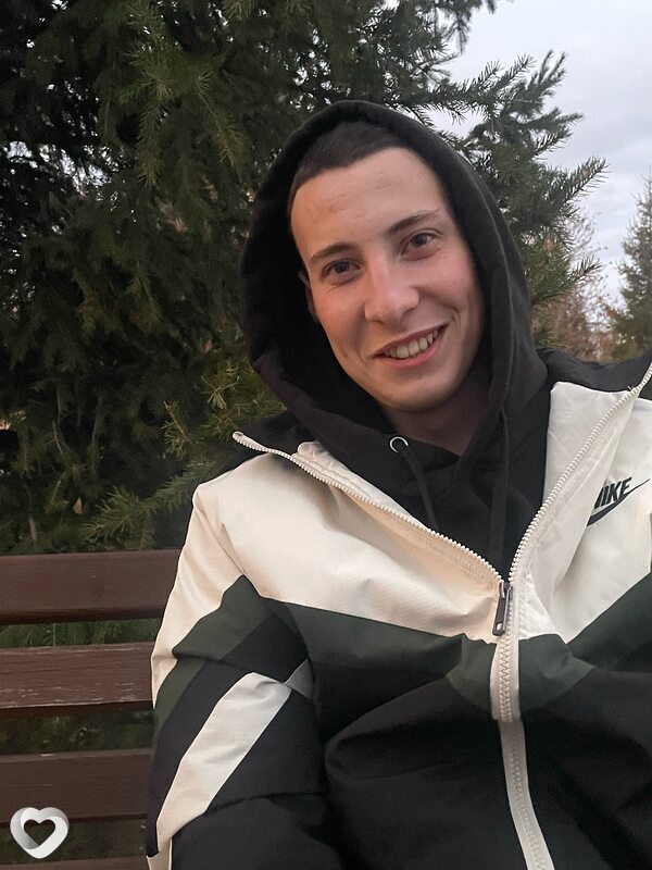 Вячеслав, 21, Ханты-Мансийске — анкета №2841097