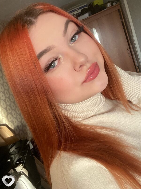 Зоя, 20, Екатеринбурге — анкета №2841199