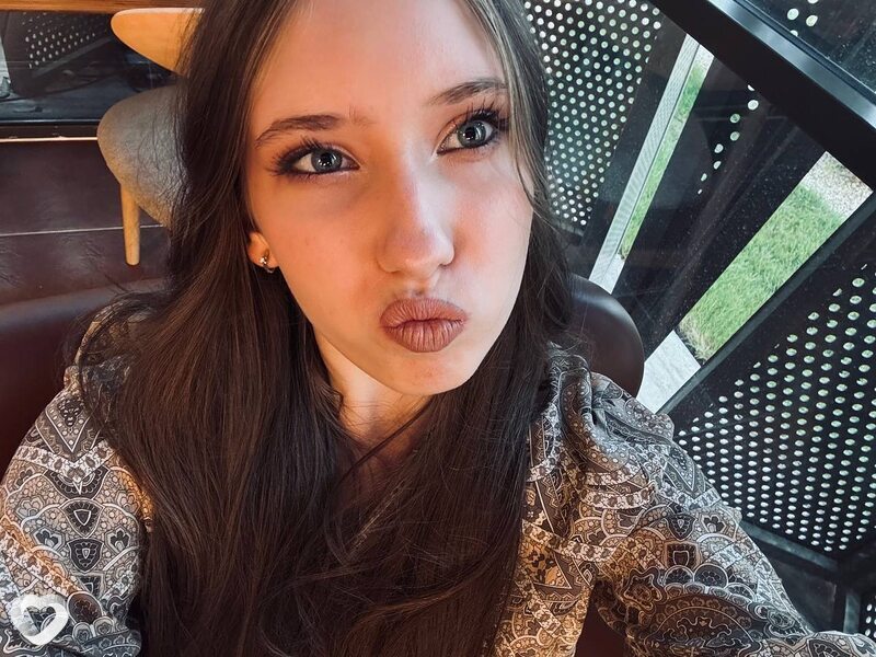 Даша, 23, Ростове-на-Дону — анкета №2842282