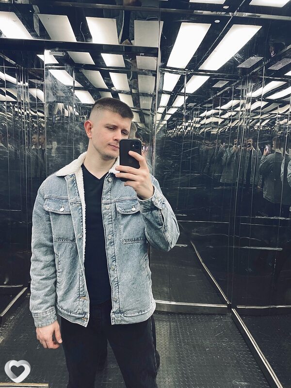 Илья, 26, Москве — анкета №2842444