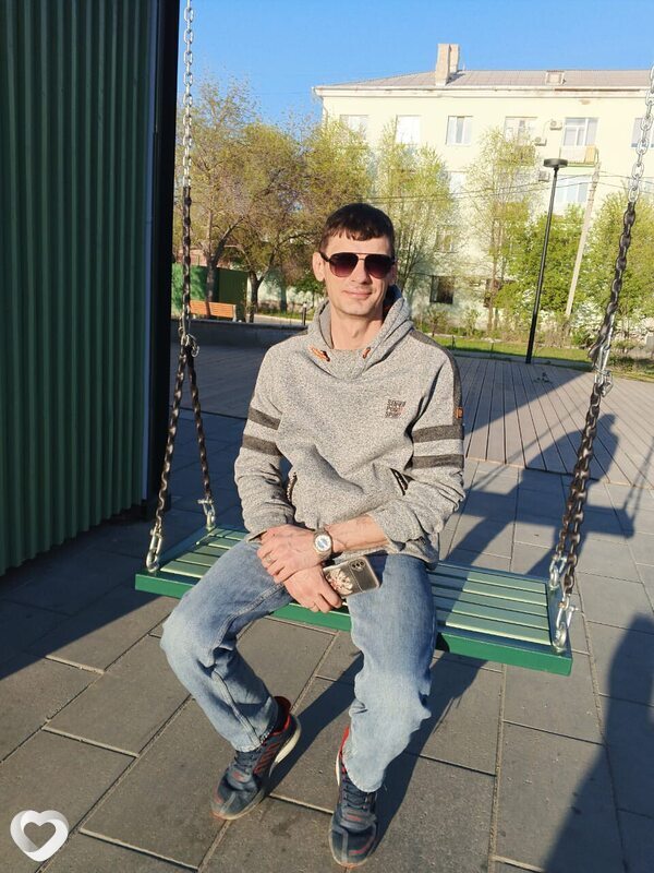 Евгений, 42, Новотроицке — анкета №2843015