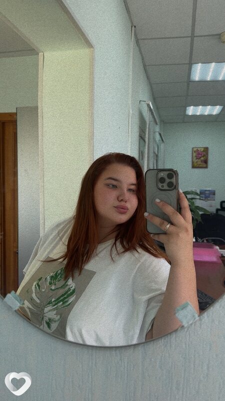 Кристина, 21, Сургуте — анкета №2843329