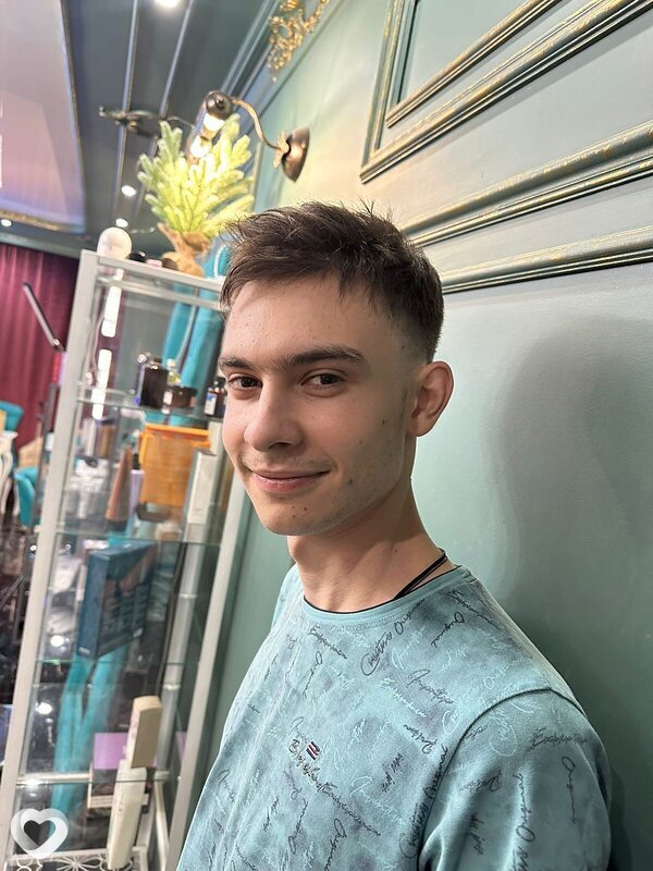 Дима, 23, Москве — анкета №2843460