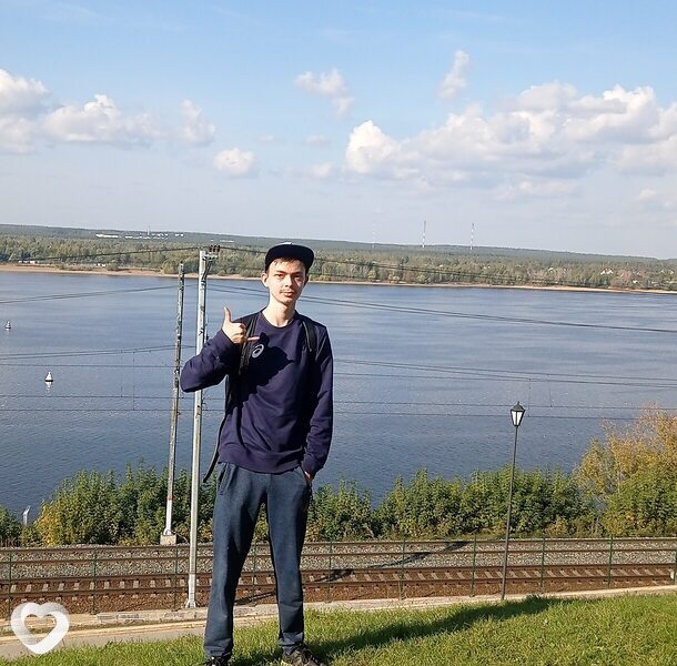 Илья, 22, Перми — анкета №2844227