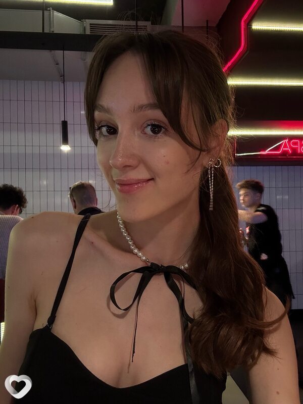 Ева, 19, Екатеринбурге — анкета №2844107