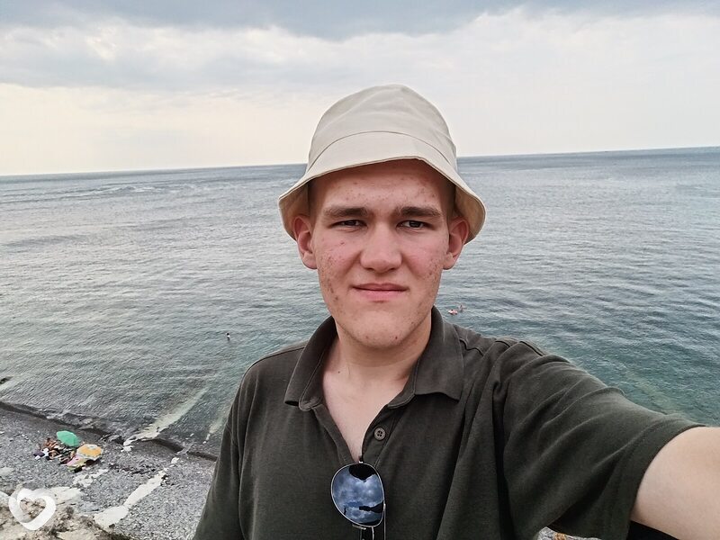 Кирилл, 22, Ростове-на-Дону — анкета №2845056