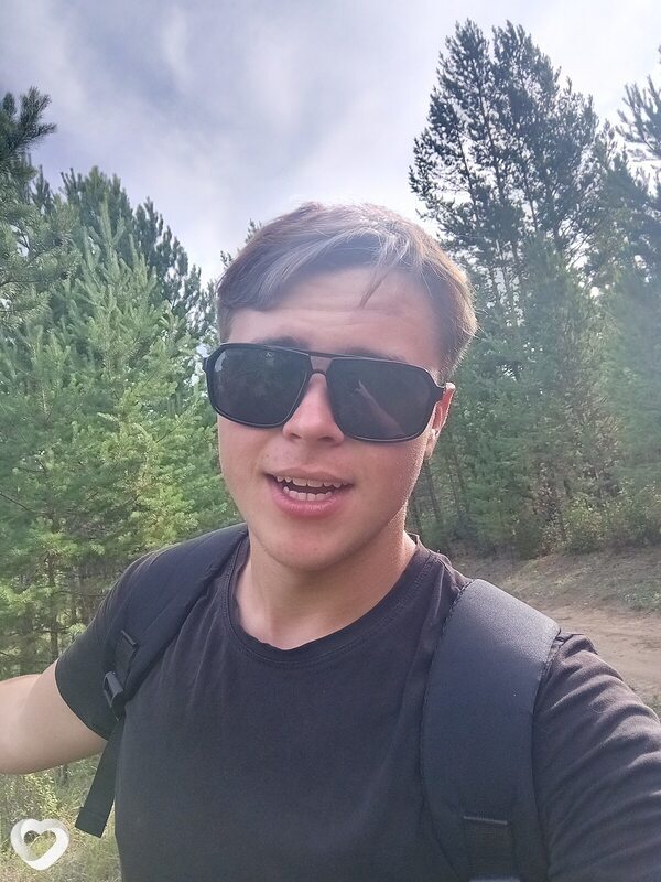 Кирилл, 19, Иркутске — анкета №2844370
