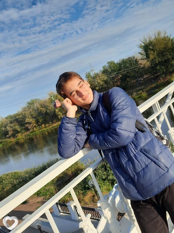 Дмитрий, 19, Канске — анкета №2844452