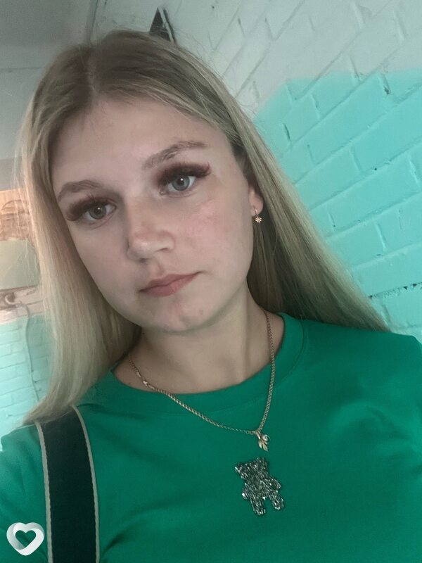 Милка, 24, Выборге — анкета №2844427