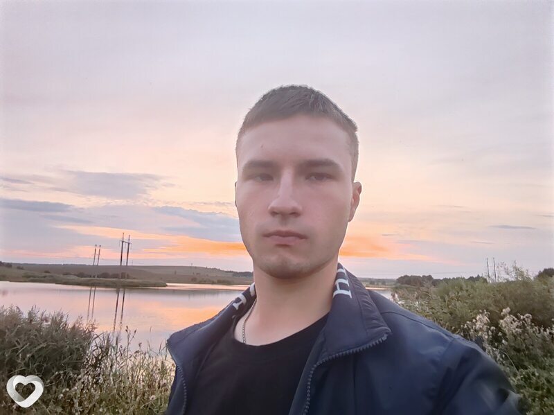 Илья, 24, Нижнекамске — анкета №2845574
