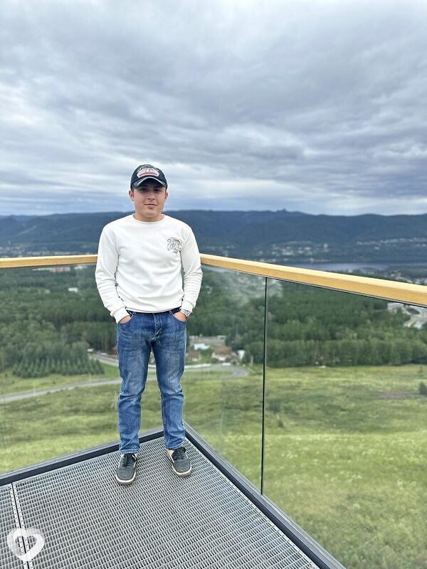 Шох, 19, Красноярске — анкета №2845726