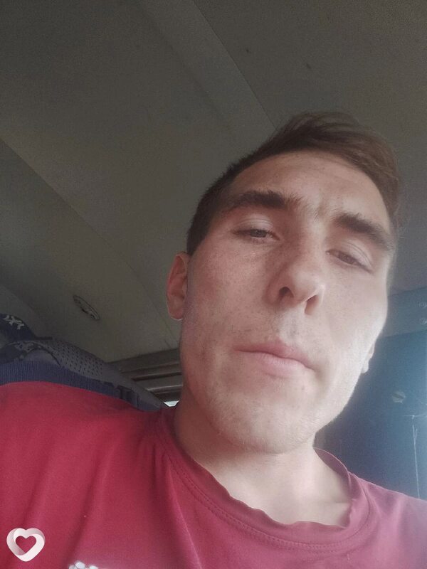 Юрий, 21, Кемерове — анкета №2846542