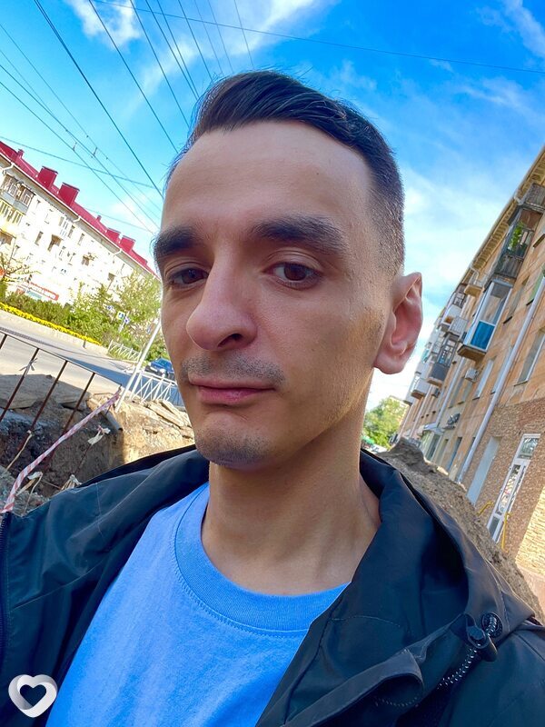 Юрий, 31, Омске — анкета №2845829