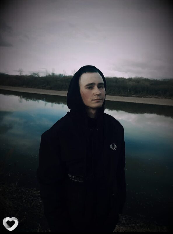Кир, 24, Москве — анкета №2846374