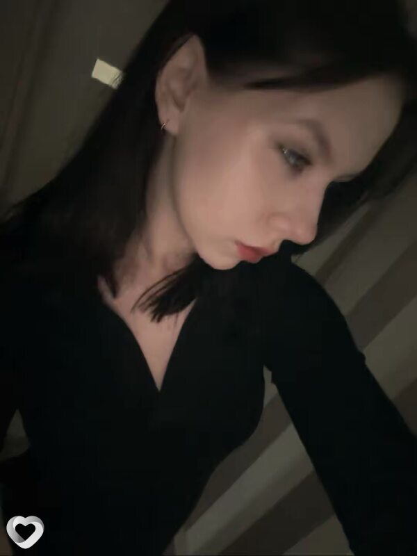 Арина, 19, Санкт-Петербурге — анкета №2846513