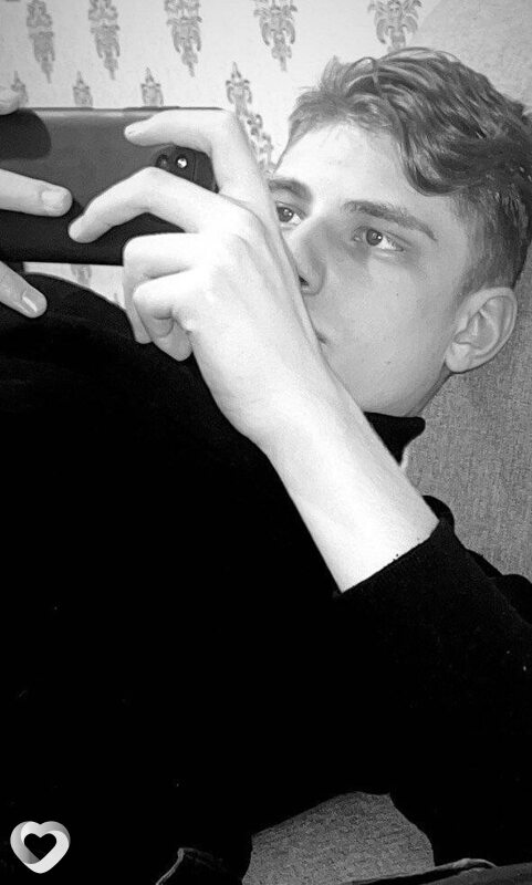Глеб, 21, Рязани — анкета №2846714