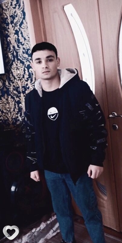 Давид, 19, Столине — анкета №2846922