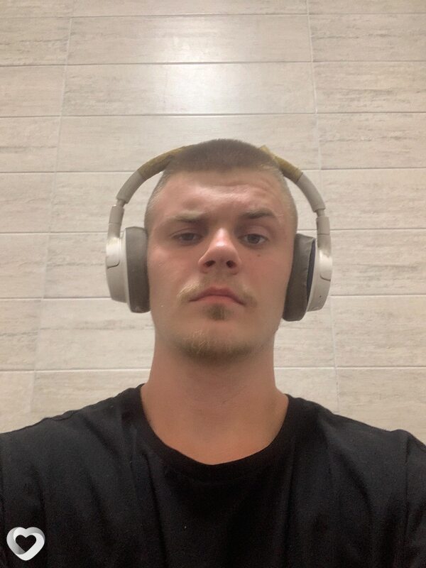 Кирилл, 20, Новосибирске — анкета №2848508