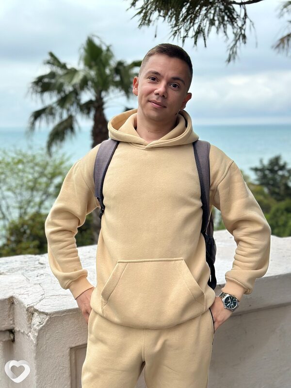 Артем, 35, Сочи — анкета №2848624