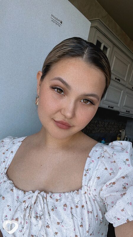 Кристина, 22, Абакане — анкета №2848666