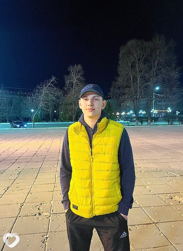 Кирилл, 20, Балашове — анкета №2849028