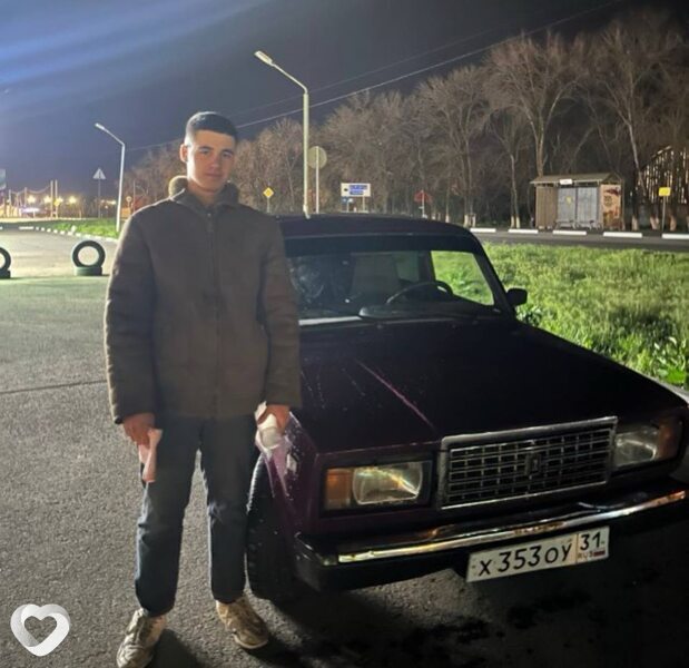 Александр, 19, Белгороде — анкета №2848766