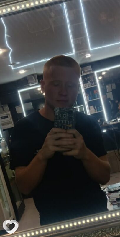 Максим, 20, Новосибирске — анкета №2848832
