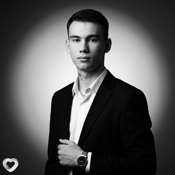 Александр, 19, Барнауле — анкета №2849135