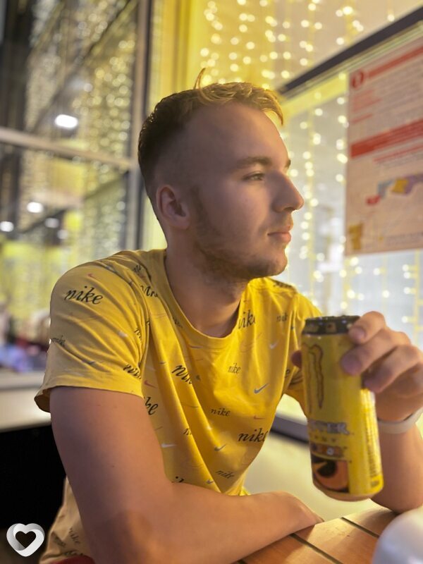 Vadim, 22, Белгороде — анкета №2850088