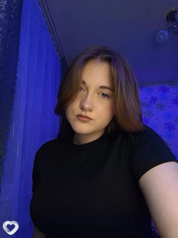 Полина, 19, Кемерове — анкета №2850348