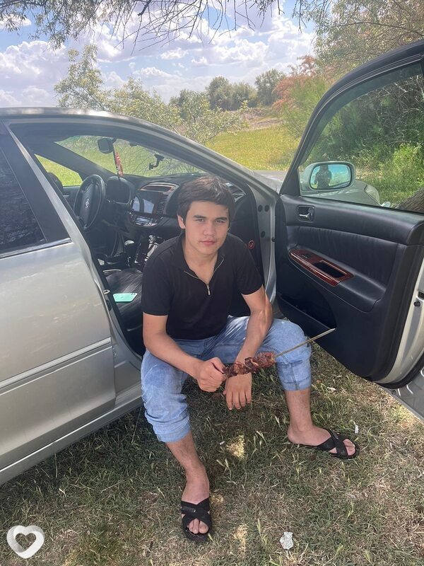 Тахир, 23, Бишкек — анкета №2851687