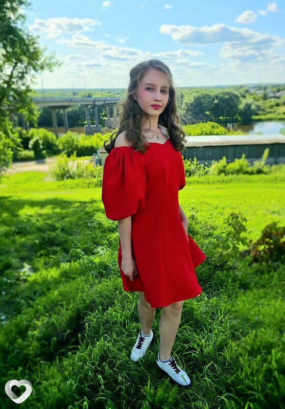 Алина, 19, Санкт-Петербурге — анкета №2851647