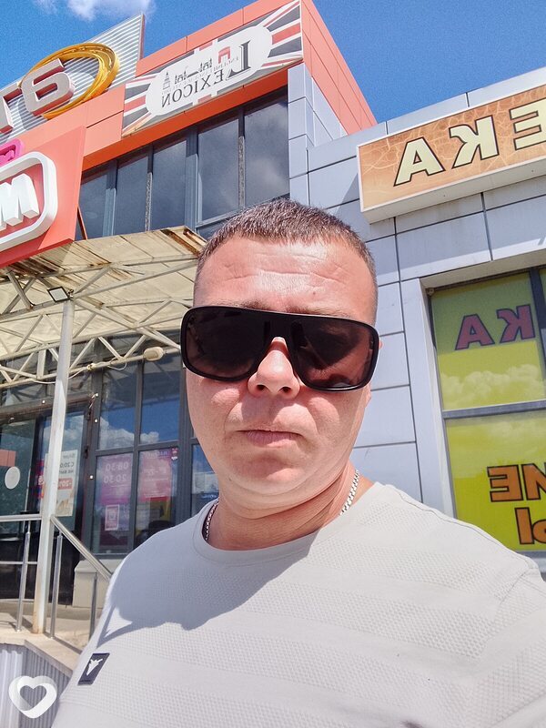 Артур Кулаев, 38, Богучаре — анкета №2852238