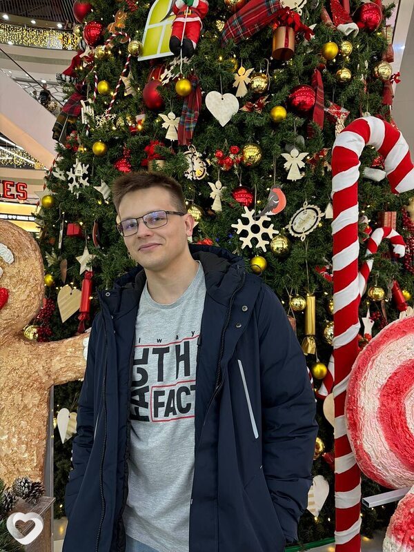 Антон, 26, Барнауле — анкета №2852527