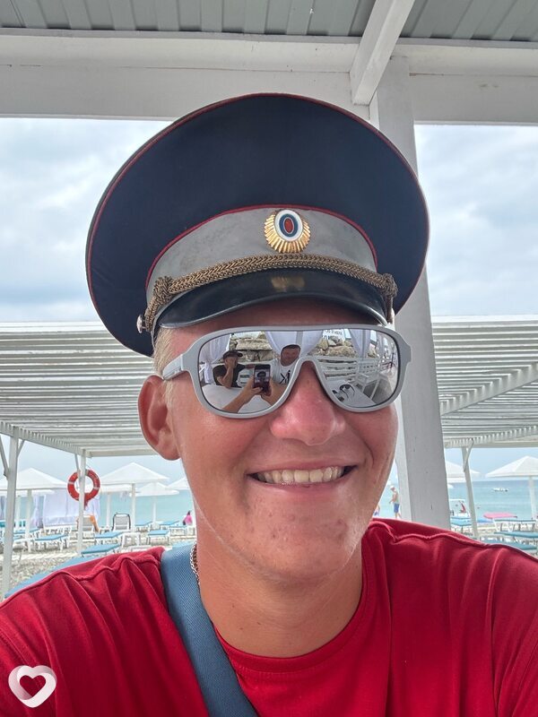 Дима, 20, Краснодаре — анкета №2852954