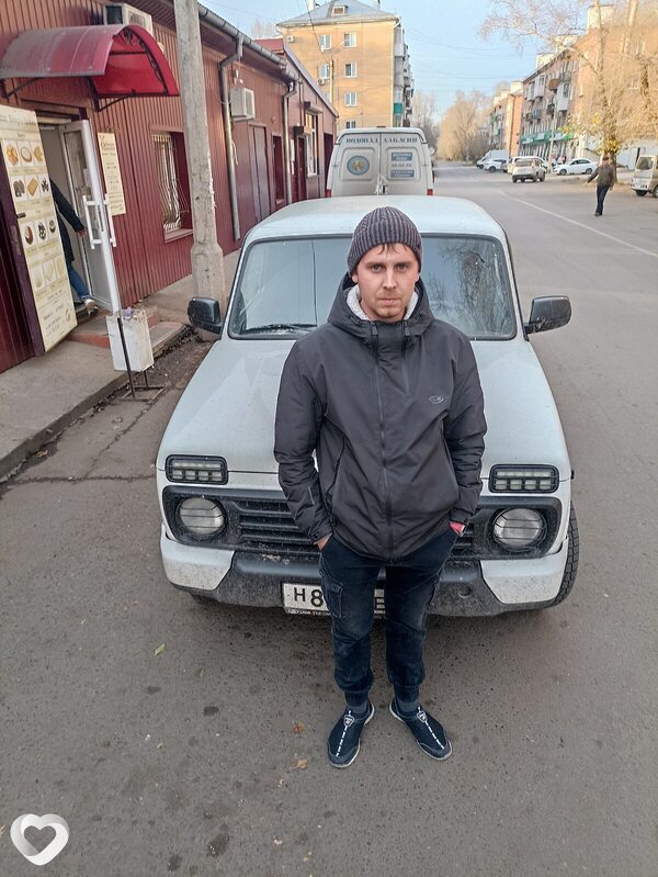 Саша, 29, Абакане — анкета №2853117