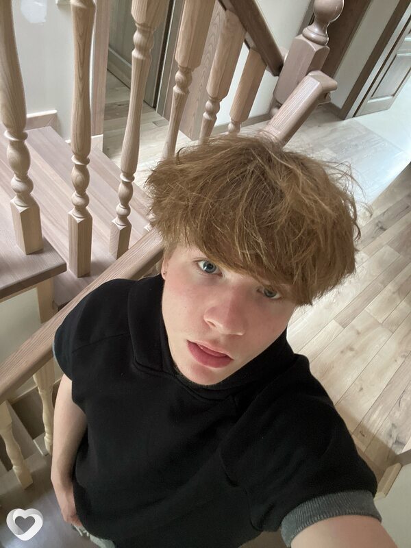 Егор, 19, Калининграде — анкета №2853395