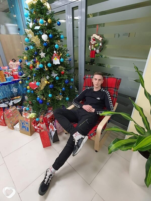 Кирилл, 26, Усолье-Сибирское — анкета №2853365