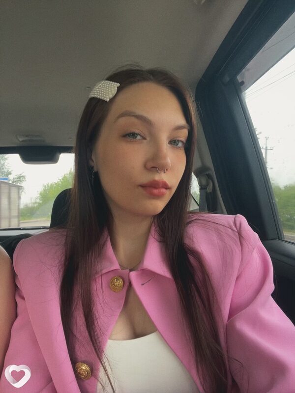 Владлена, 21, Иркутске — анкета №2853533
