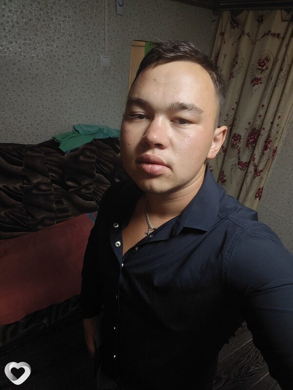 Петр, 22, Кызыле — анкета №2853647