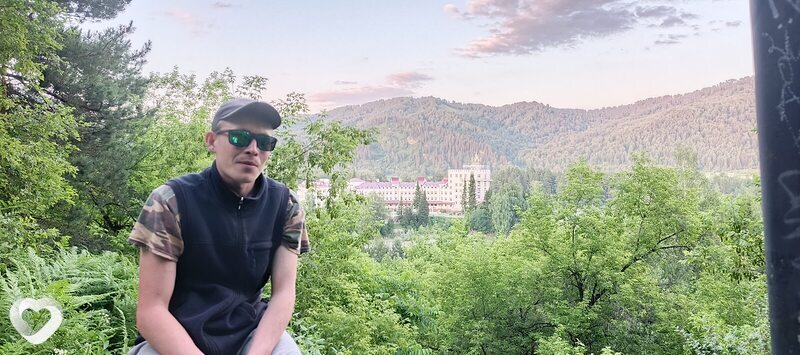 Александр, 24, Горно-Алтайске — анкета №2854038