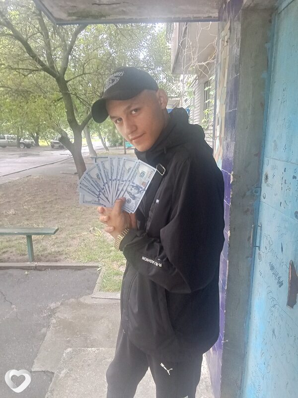 Егор, 26, Кременчуге — анкета №2854413